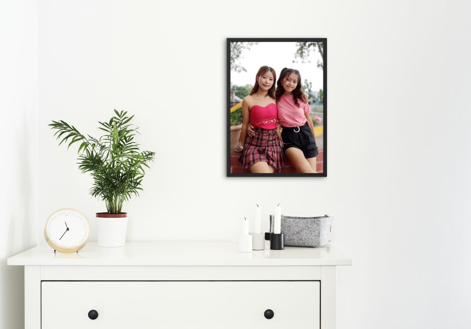 Classic Black Fiber Photo Frame – Premium Print Edition